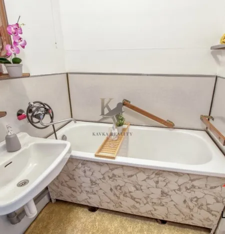 Pronájem bytu 2+1, Orlová, Masarykova třída, 62 m2