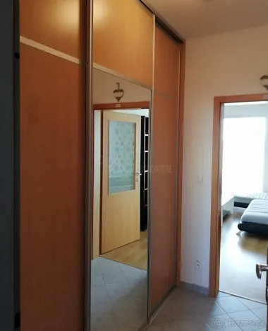 Pronájem bytu 2+kk, Olomouc, Jeremiášova, 57 m2