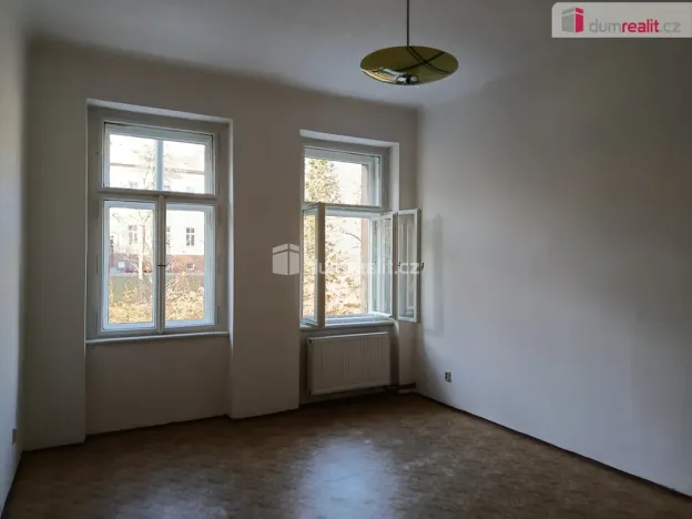 Pronájem bytu 3+1, Praha - Smíchov, Holečkova, 80 m2