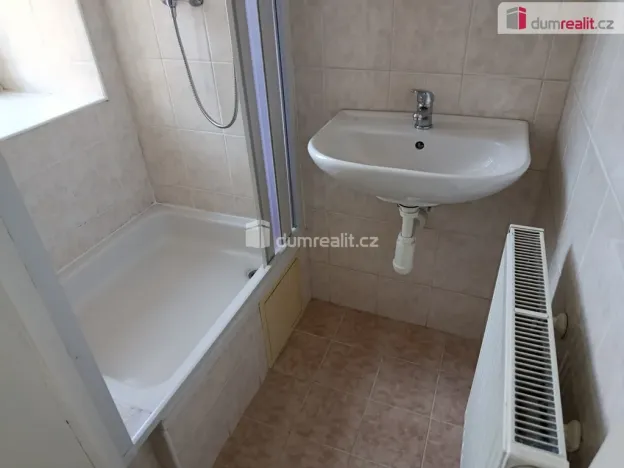 Pronájem bytu 3+1, Praha - Smíchov, Holečkova, 80 m2