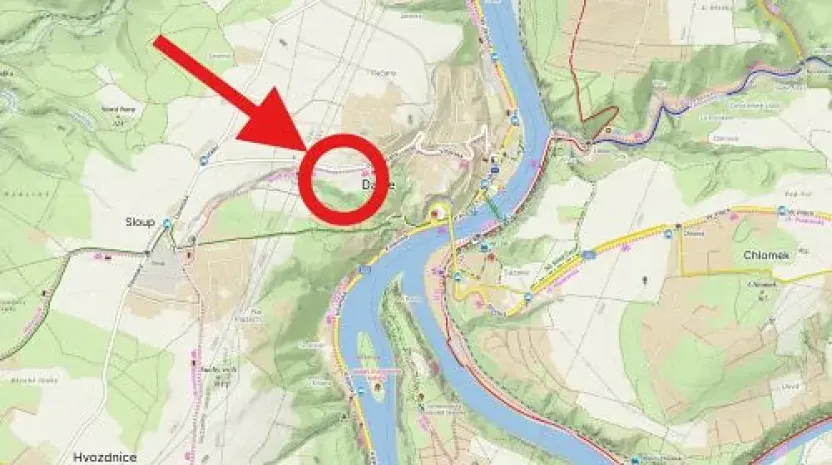 Prodej podílu pole, Davle, 2357 m2