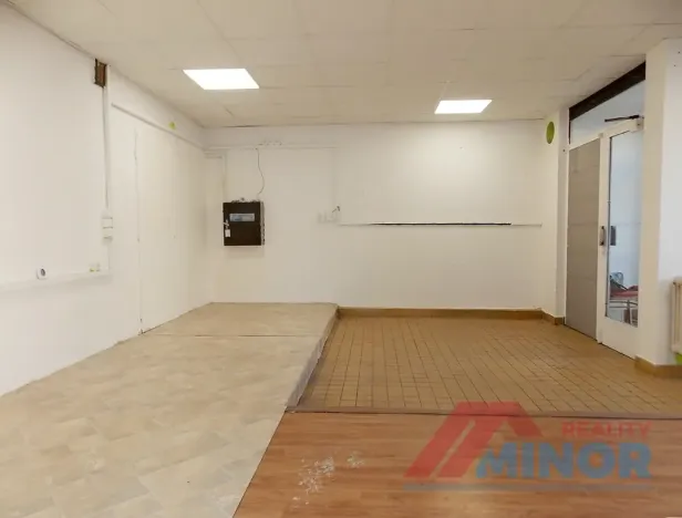 Pronájem obchodního prostoru, Slaný, Vikova, 101 m2