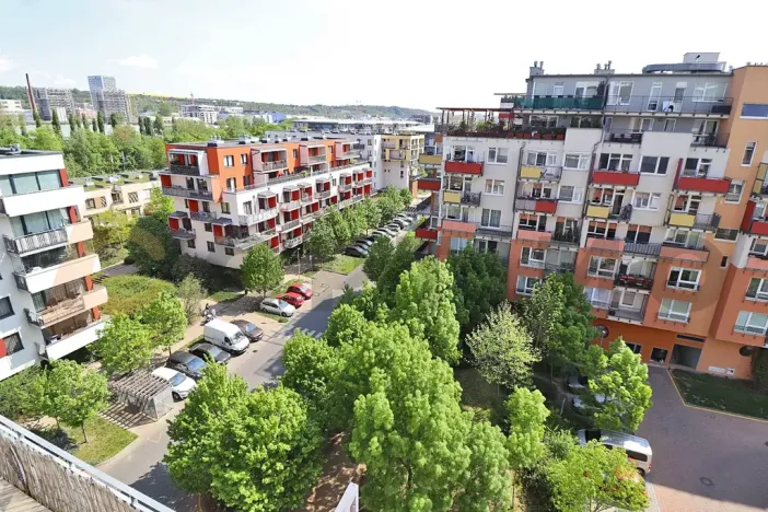 Pronájem bytu 1+kk, Praha - Vysočany, Pod Harfou, 34 m2