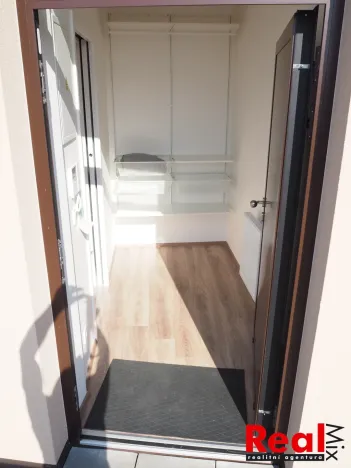 Pronájem bytu 1+kk, Brno - Přízřenice, Moravanská, 35 m2