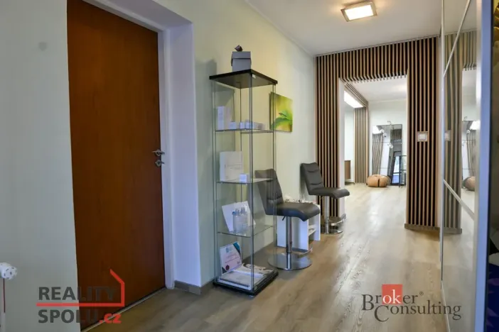 Prodej rodinného domu, Lučany nad Nisou, 250 m2