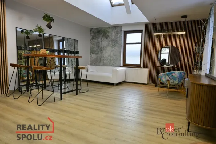 Prodej rodinného domu, Lučany nad Nisou, 250 m2