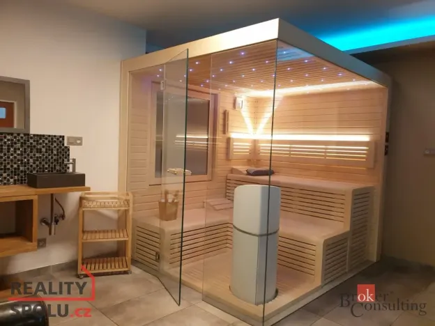 Prodej rodinného domu, Lučany nad Nisou, 250 m2