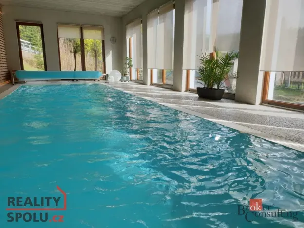 Prodej rodinného domu, Lučany nad Nisou, 250 m2