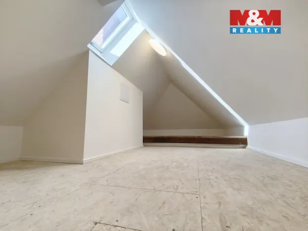 Pronájem bytu 4+kk, Praha - Bohnice, V Nových Bohnicích, 71 m2