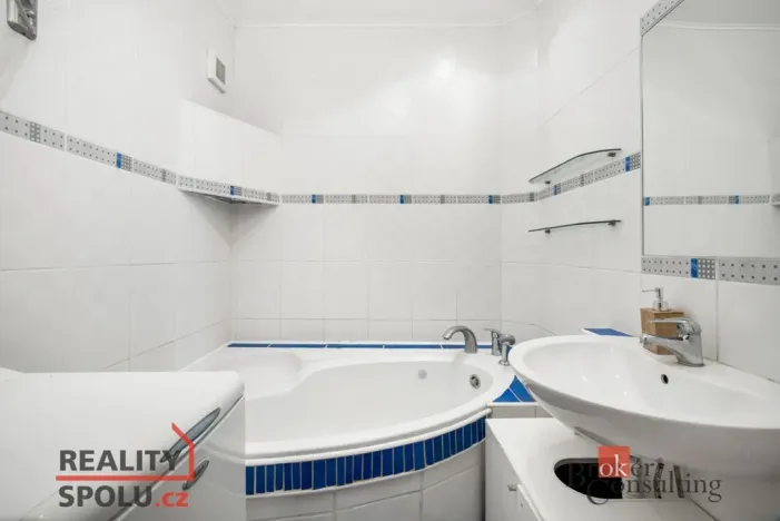 Prodej bytu 2+1, Vysoké Mýto, Ležáků, 56 m2