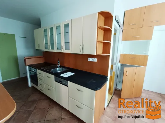 Prodej bytu 2+1, Otrokovice - Kvítkovice, Polní, 57 m2