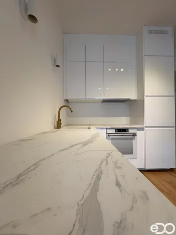 Pronájem bytu 2+kk, Praha, Plzeňská, 45 m2