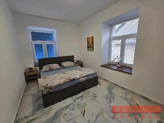 Pronájem bytu 3+kk, Zaječov, 54 m2