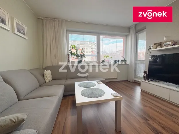 Pronájem bytu 2+kk, Zlín, Zelinova, 52 m2