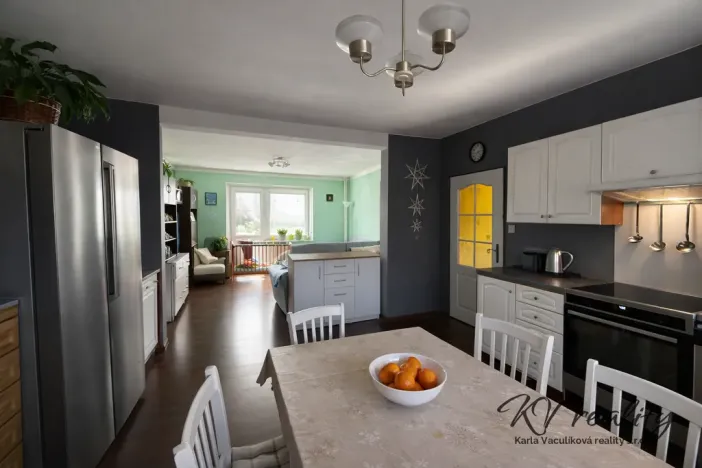 Prodej rodinného domu, Dešná, 232 m2