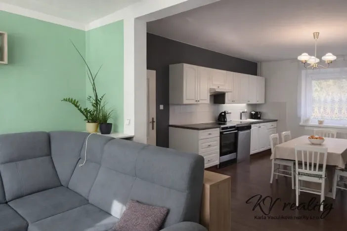 Prodej rodinného domu, Dešná, 232 m2