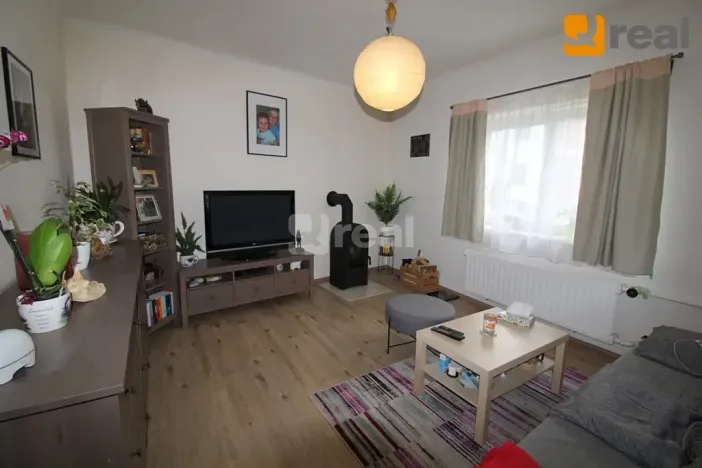 Prodej rodinného domu, Praha - Hrdlořezy, Hrdlořezská, 210 m2