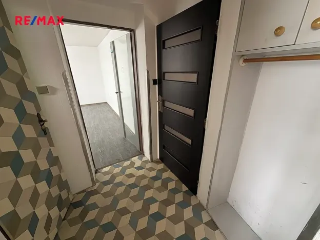 Prodej bytu 2+1, Komňa, 44 m2