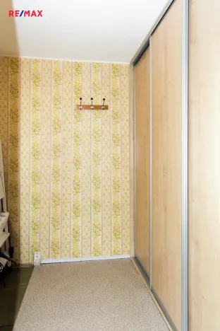 Pronájem bytu 2+kk, Praha - Krč, Štúrova, 49 m2