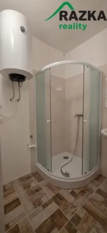 Pronájem bytu 2+1, Chodová Planá, sídliště Lučina, 64 m2