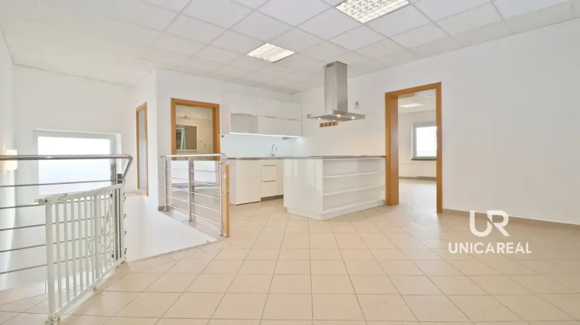 Pronájem obchodního prostoru, Moravany, Modřická, 167 m2