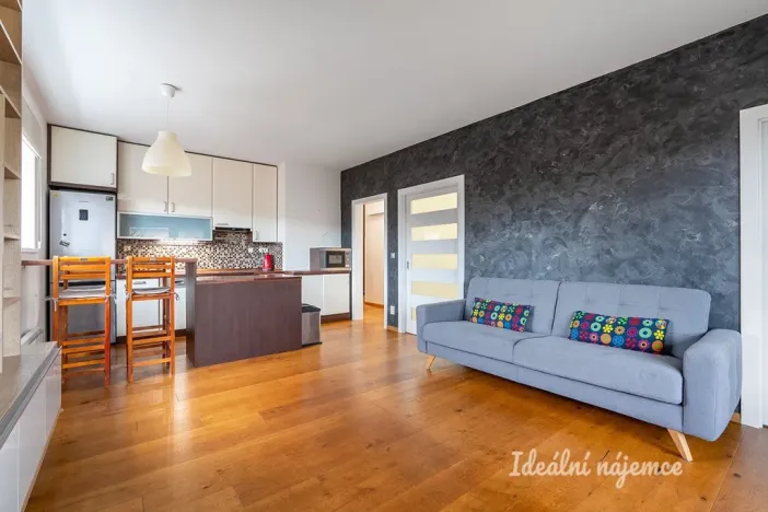 Pronájem bytu 3+kk, Praha - Kbely, Vágnerova, 61 m2