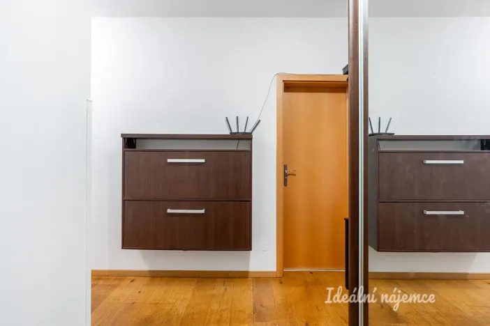 Pronájem bytu 3+kk, Praha - Kbely, Vágnerova, 61 m2