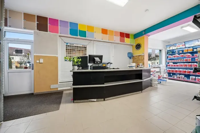 Prodej obchodního prostoru, Pohořelice, Lidická, 350 m2