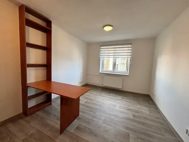 Pronájem bytu 1+kk, Ostrava, Sokolská třída, 21 m2