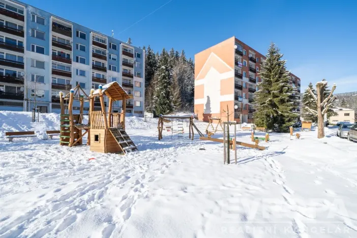 Prodej bytu 2+kk, Jiřetín pod Bukovou, 41 m2