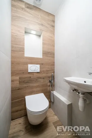 Prodej bytu 2+kk, Jiřetín pod Bukovou, 41 m2