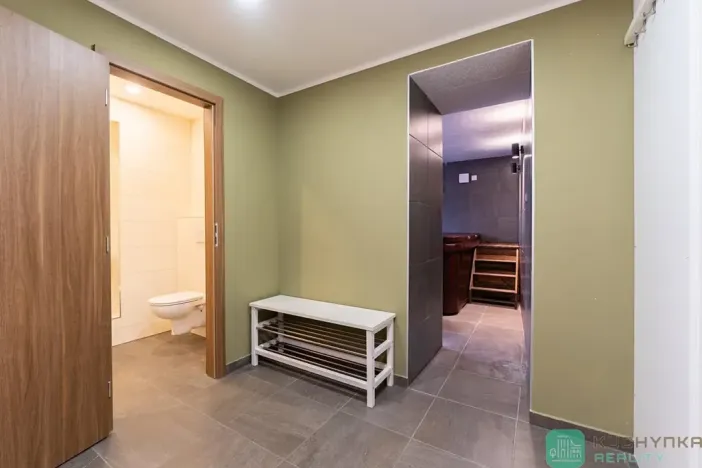 Prodej rodinného domu, Loučná pod Klínovcem, 183 m2