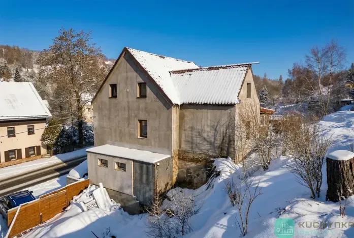 Prodej rodinného domu, Loučná pod Klínovcem, 183 m2