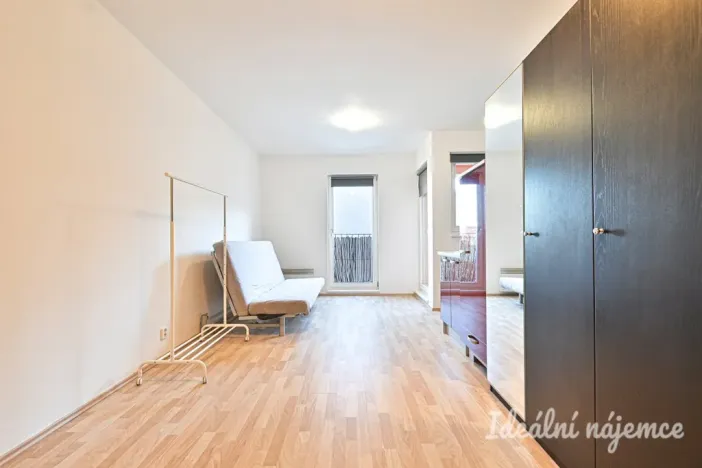 Pronájem bytu 1+kk, Brno, Stará, 32 m2