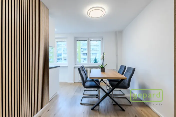 Pronájem bytu 3+1, Praha, Hrusická, 73 m2