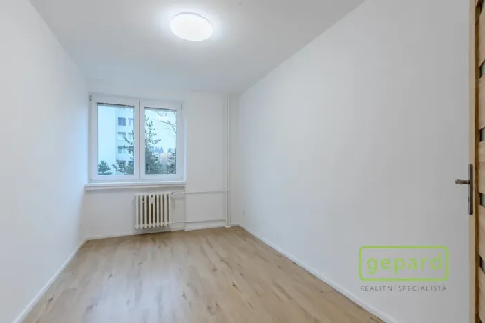 Pronájem bytu 3+1, Praha, Hrusická, 73 m2