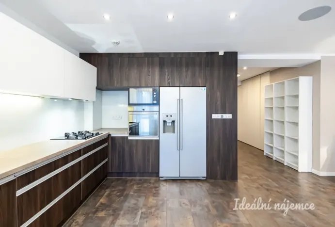 Pronájem bytu 3+kk, Praha - Žižkov, Jeseniova, 75 m2