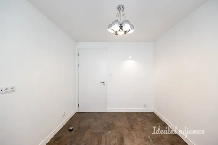 Pronájem bytu 3+kk, Praha - Žižkov, Jeseniova, 75 m2