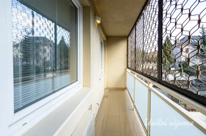 Pronájem bytu 3+kk, Praha - Žižkov, Jeseniova, 75 m2