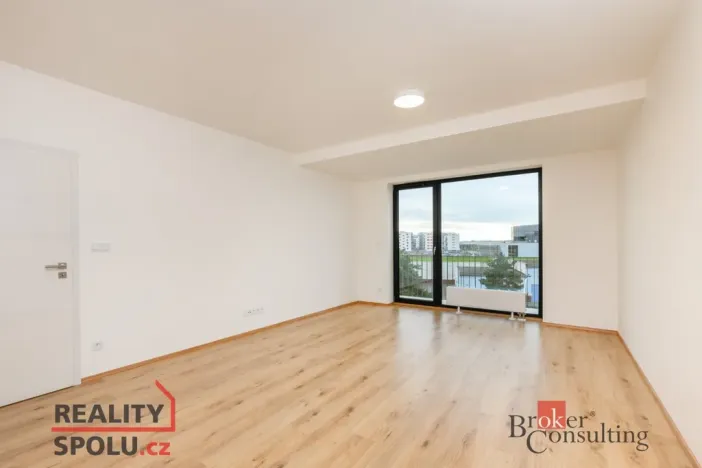 Pronájem bytu 2+kk, Plzeň - Jižní Předměstí, Goldscheiderova, 73 m2