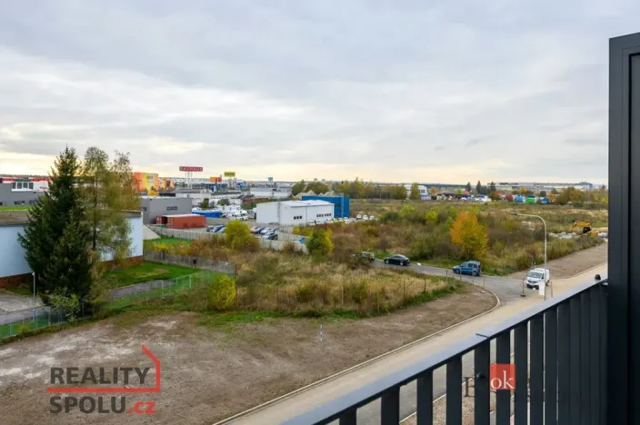 Pronájem bytu 2+kk, Plzeň - Jižní Předměstí, Goldscheiderova, 73 m2