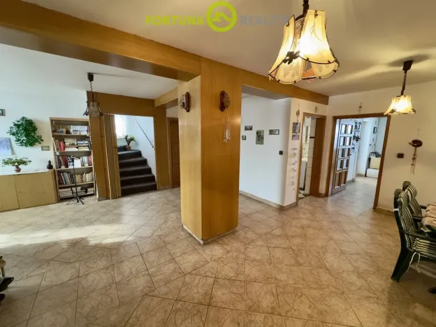 Prodej rodinného domu, Baška, 339 m2