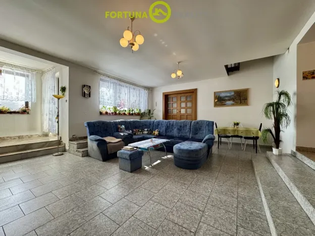 Prodej rodinného domu, Baška, 339 m2