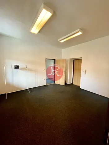 Pronájem kanceláře, Ostrava, Slévárenská, 84 m2