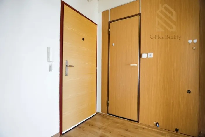 Pronájem bytu 2+kk, Ústí nad Labem, Poláčkova, 41 m2