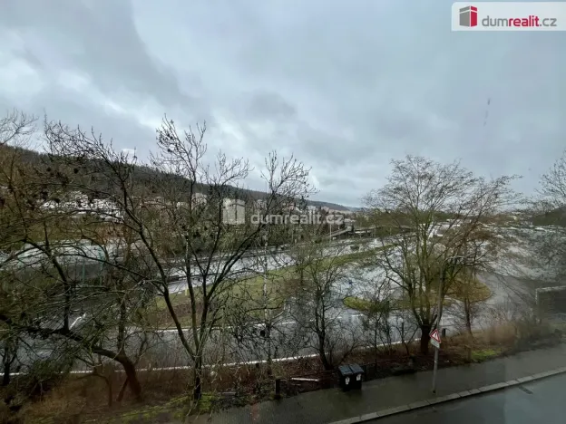 Pronájem bytu 3+1, Karlovy Vary - Rybáře, Šmeralova, 73 m2