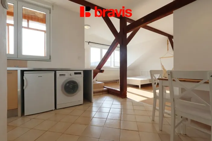 Pronájem bytu 1+kk, Brno - Černovice, Klíčova, 41 m2