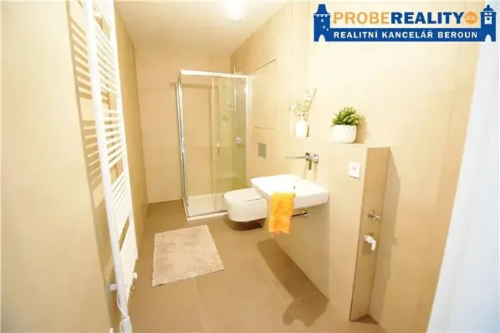 Pronájem bytu 2+kk, Beroun, Na Parkáně, 66 m2