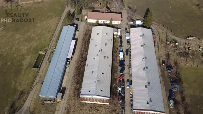 Prodej výrobních prostor, Křepice, 1115 m2