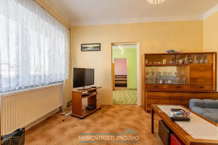 Prodej rodinného domu, Kuchařovice, Ke Kapličce, 189 m2